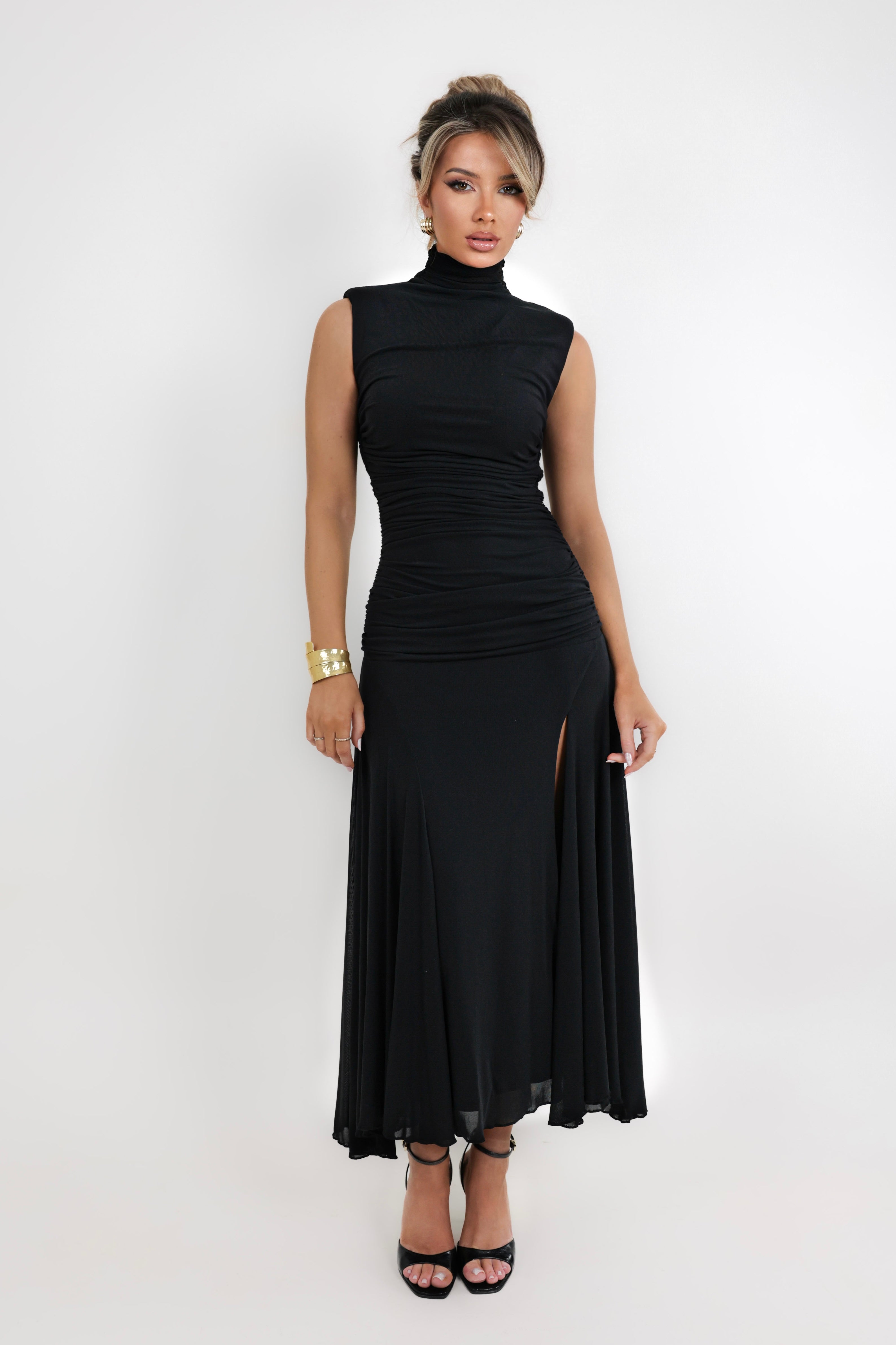 Alondra Black Dress