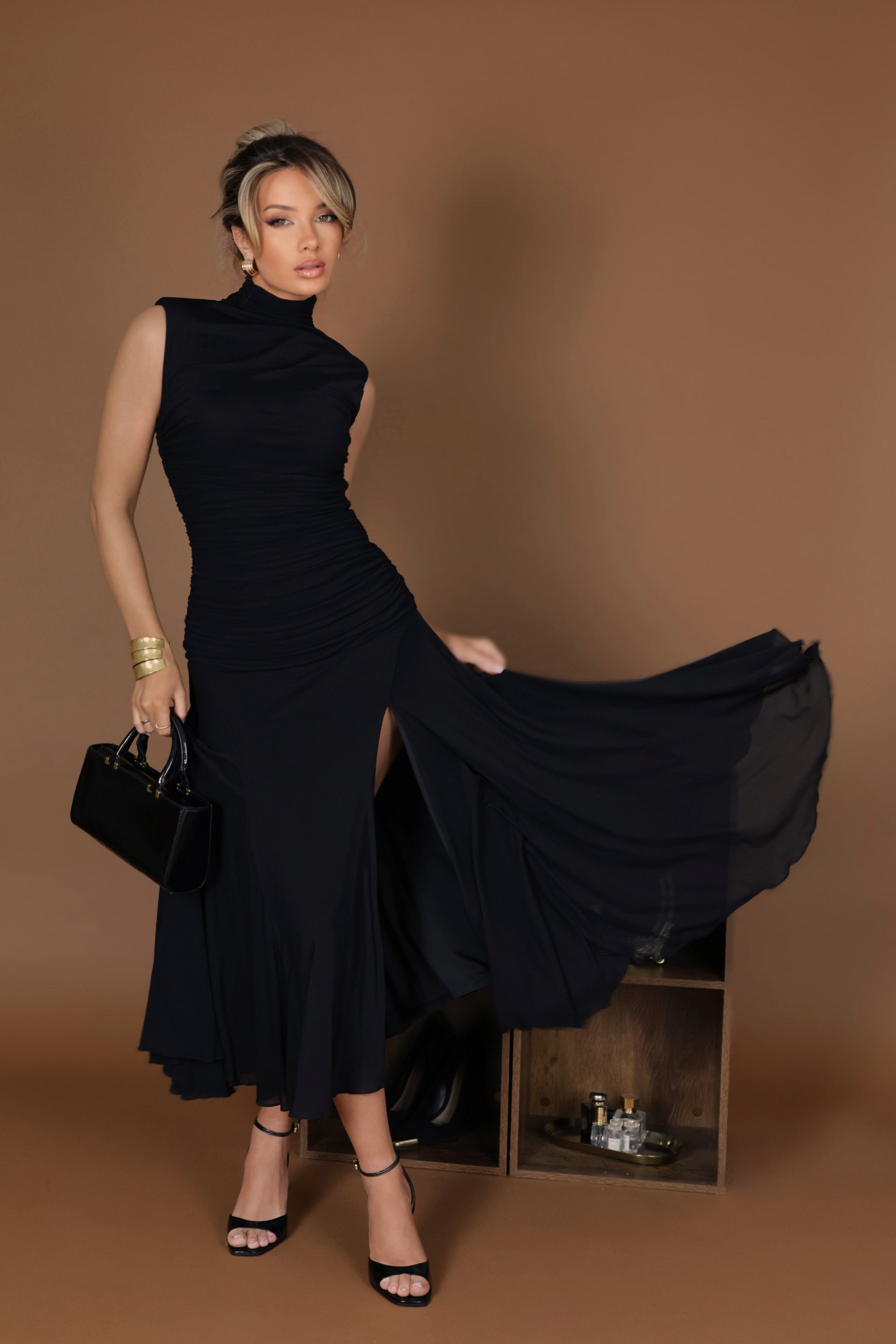 Alondra Black Dress