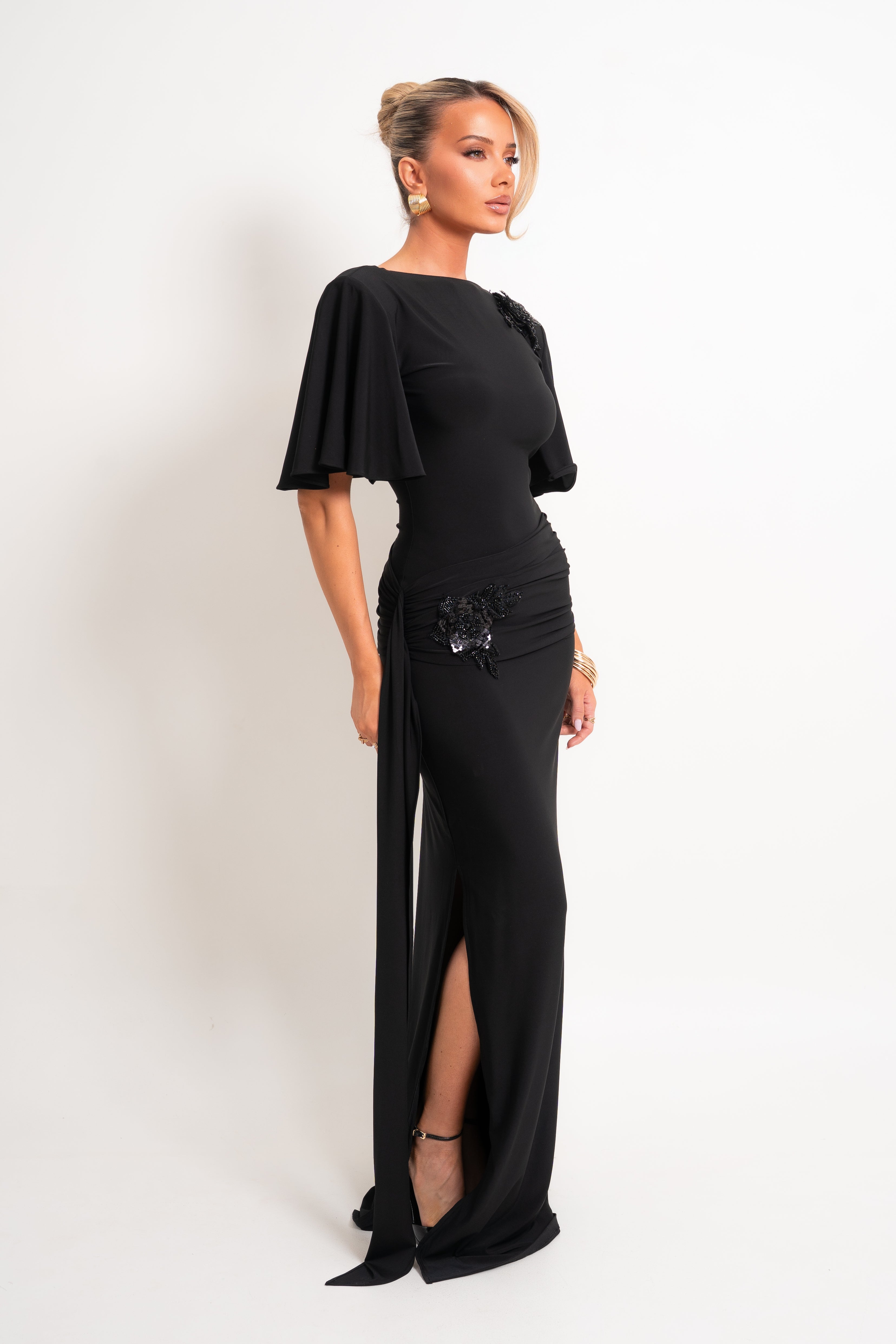 Lessie Black Dress