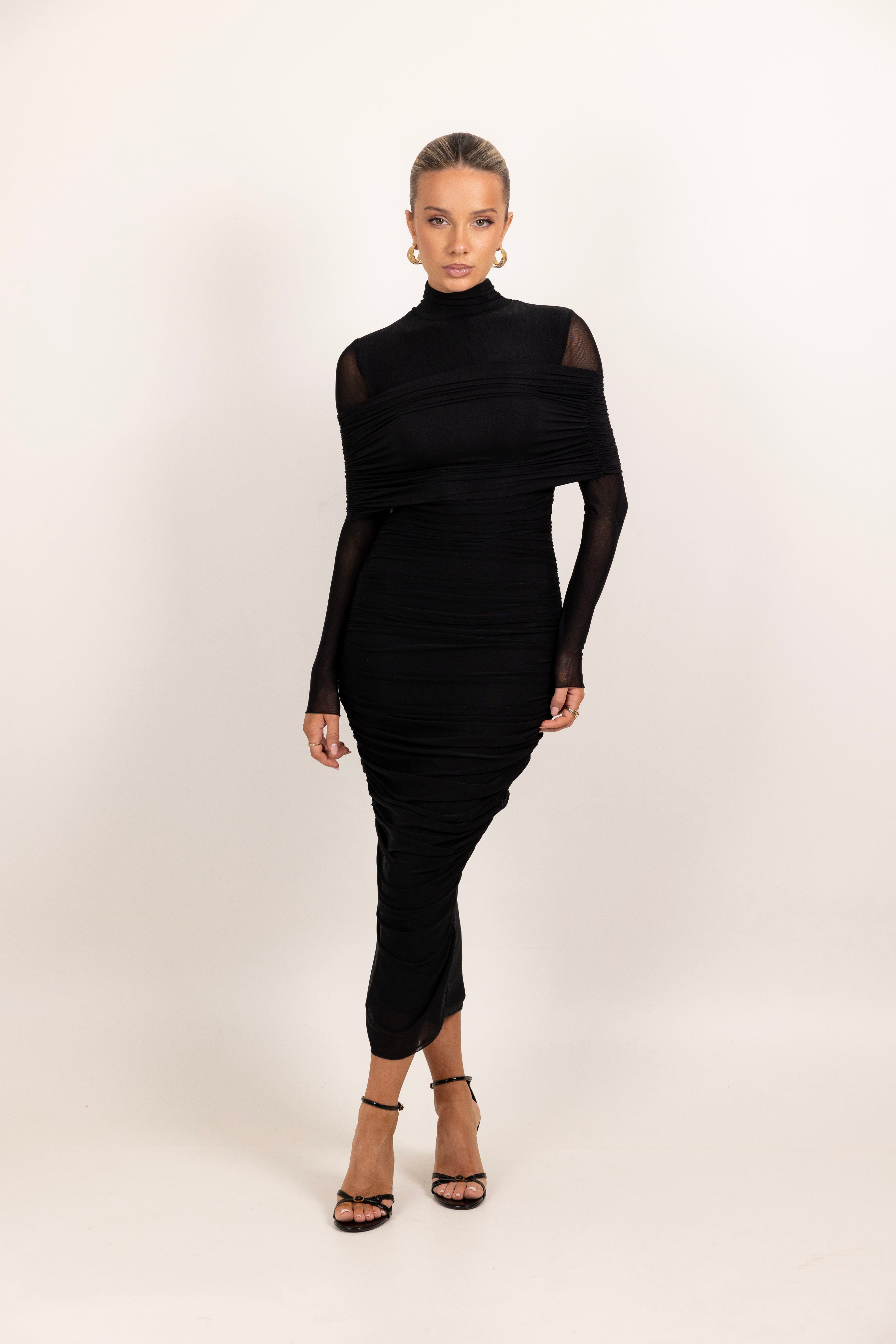 Lini Black Dress
