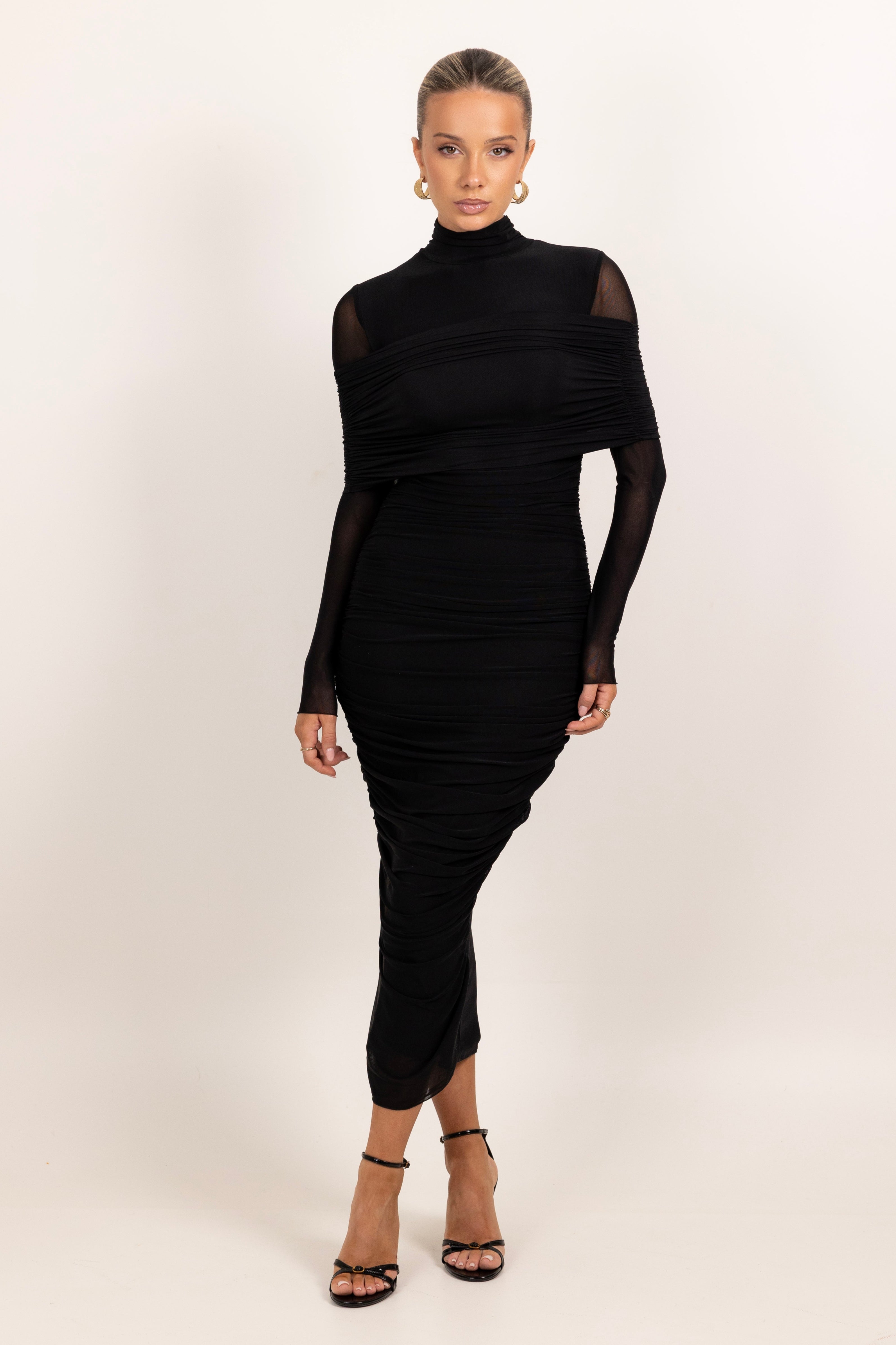 Lini Black Dress
