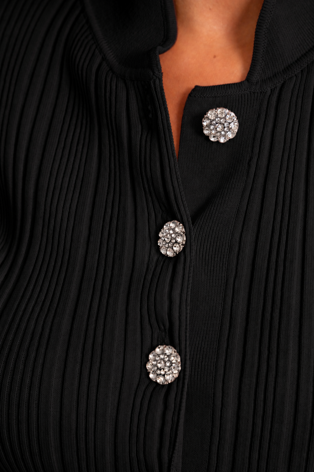 Amania Black Set