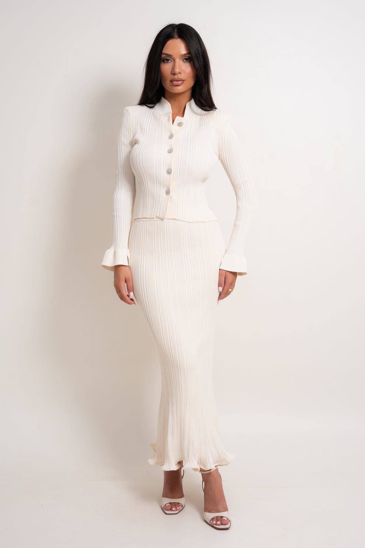 Amania Cream Set