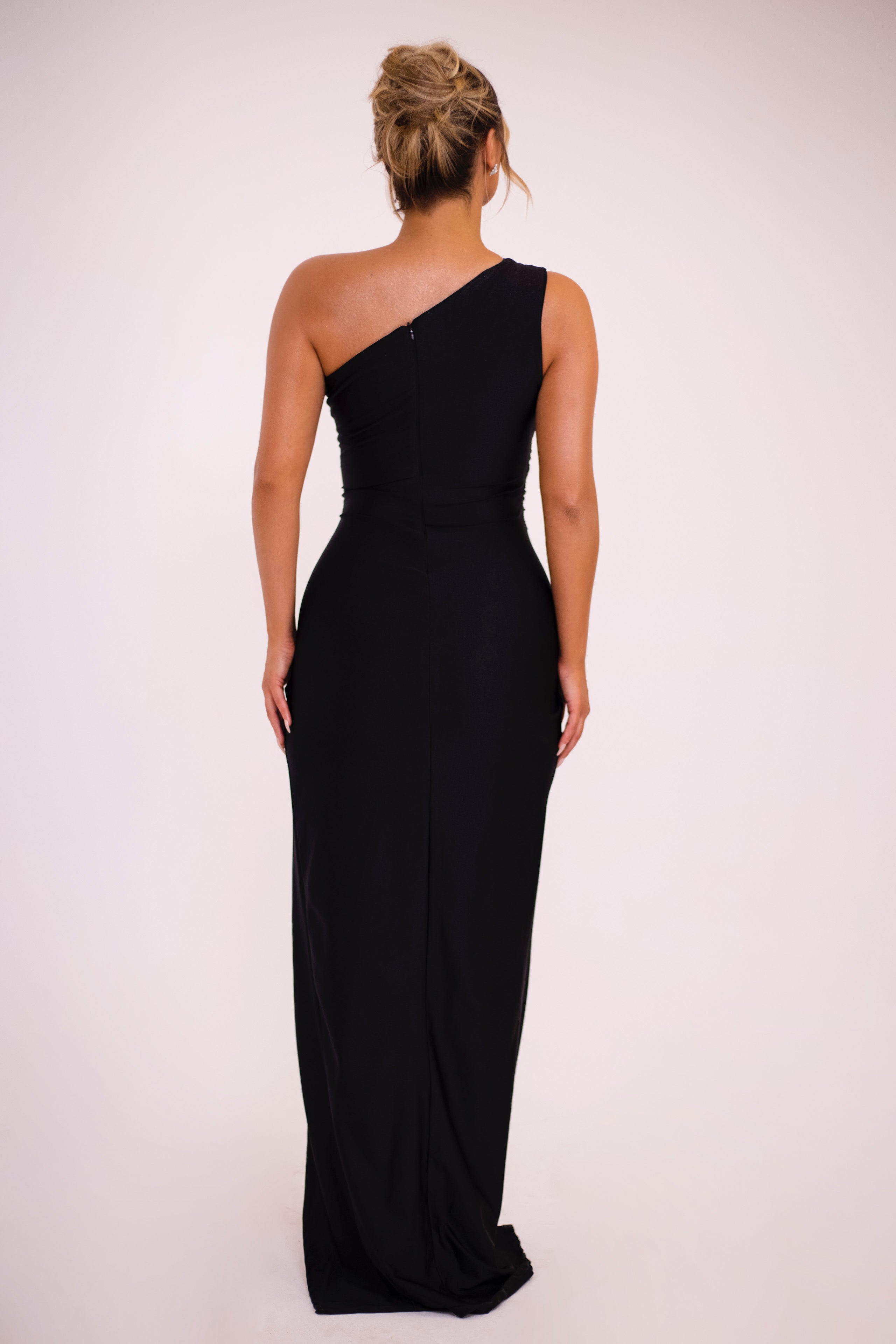 Elsia Black Dress