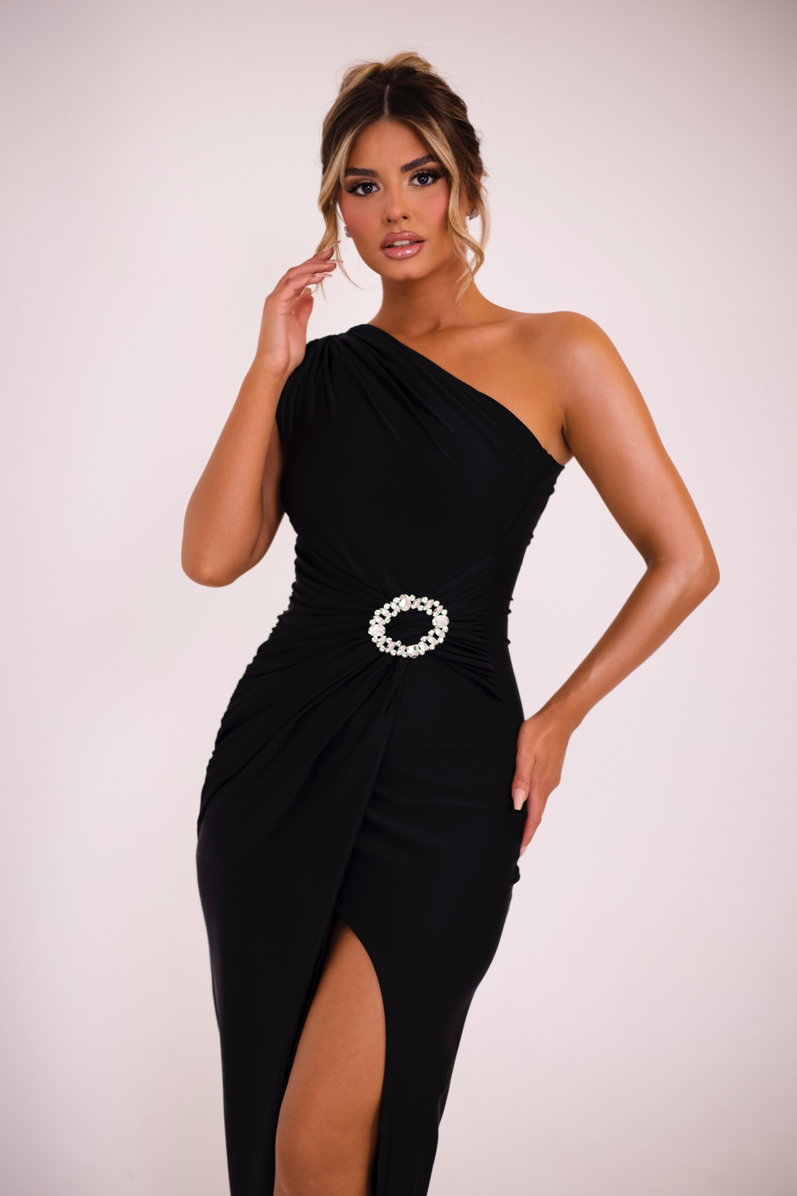 Elsia Black Dress