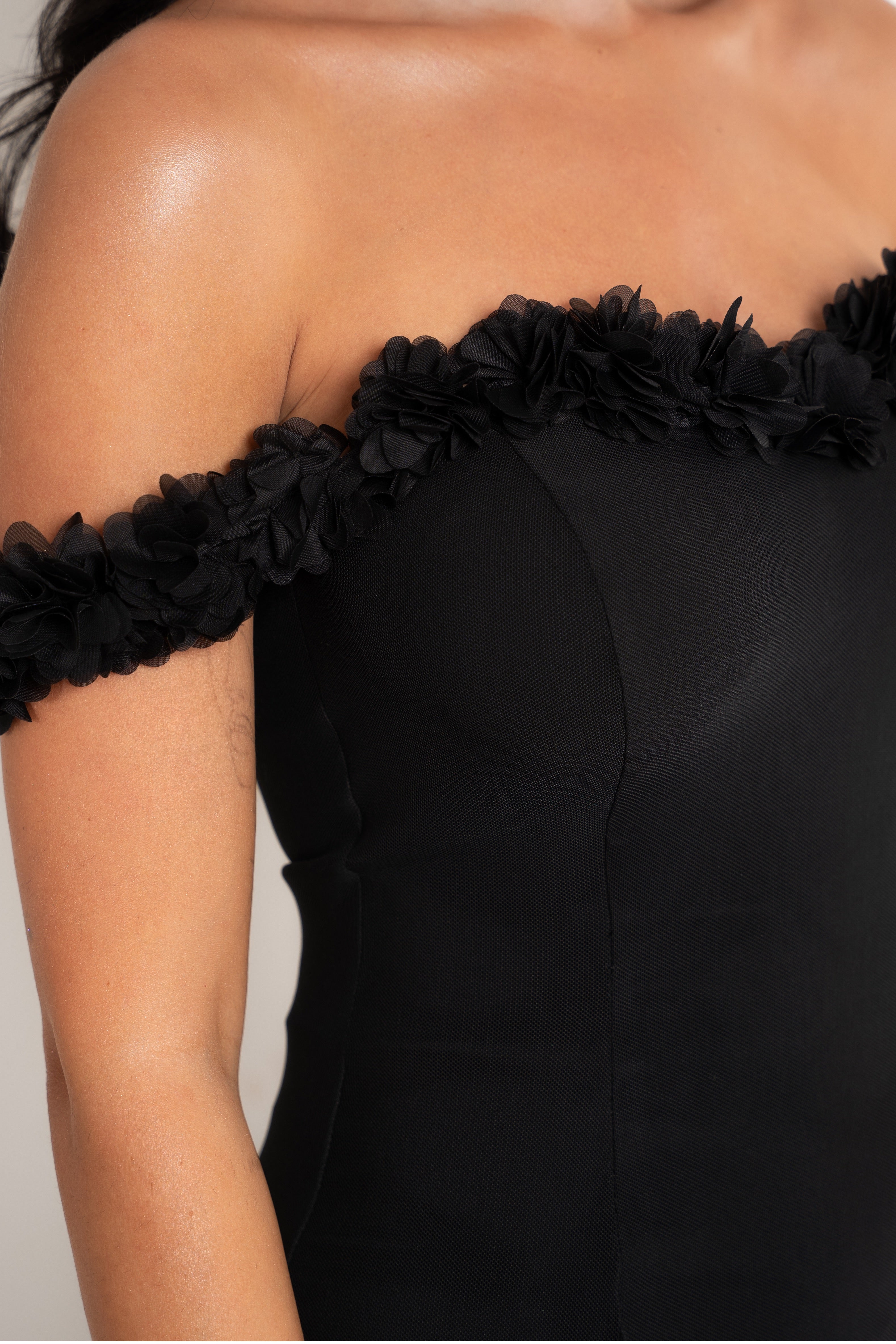 Lorita Black Dress