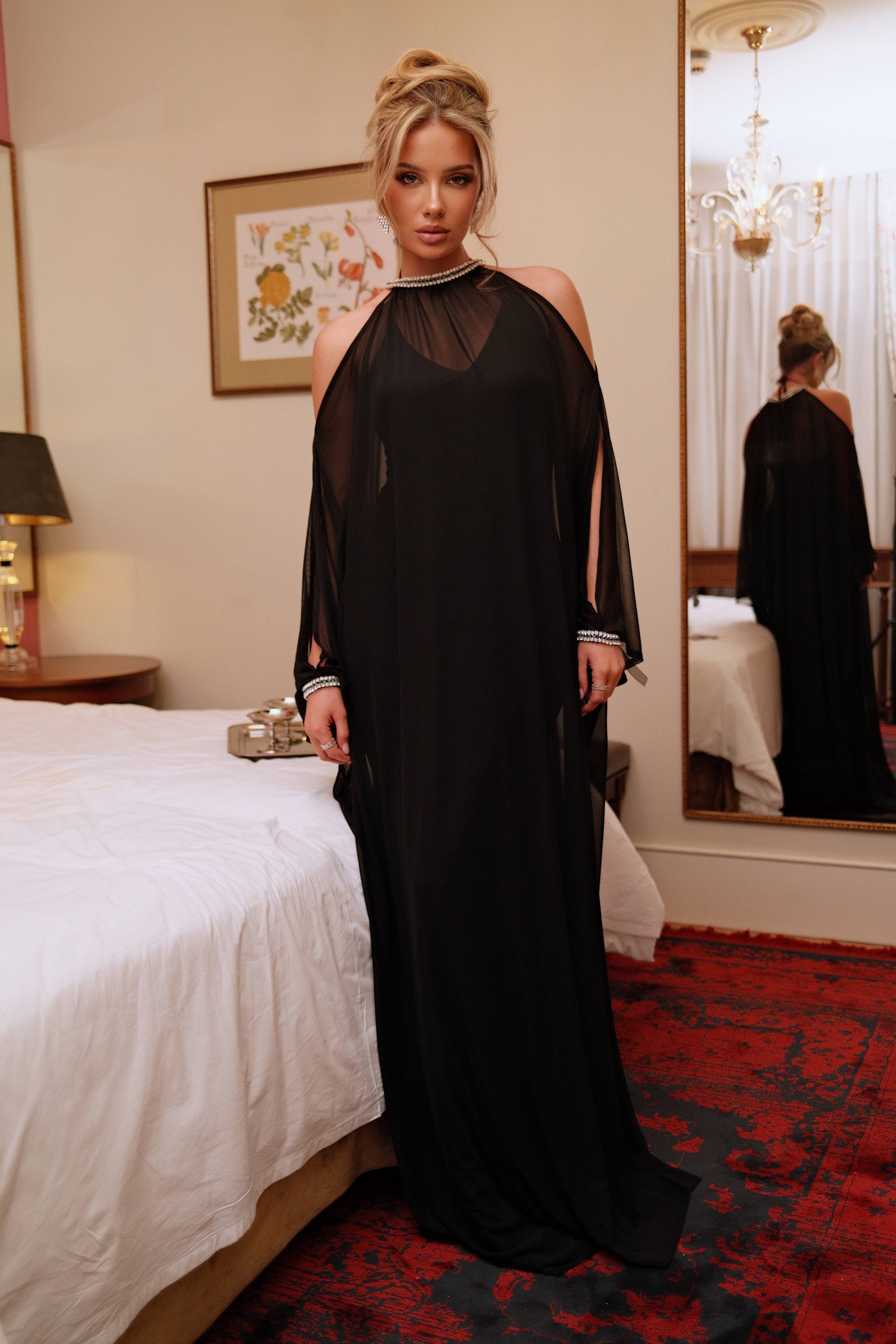 Soreta Black Dress