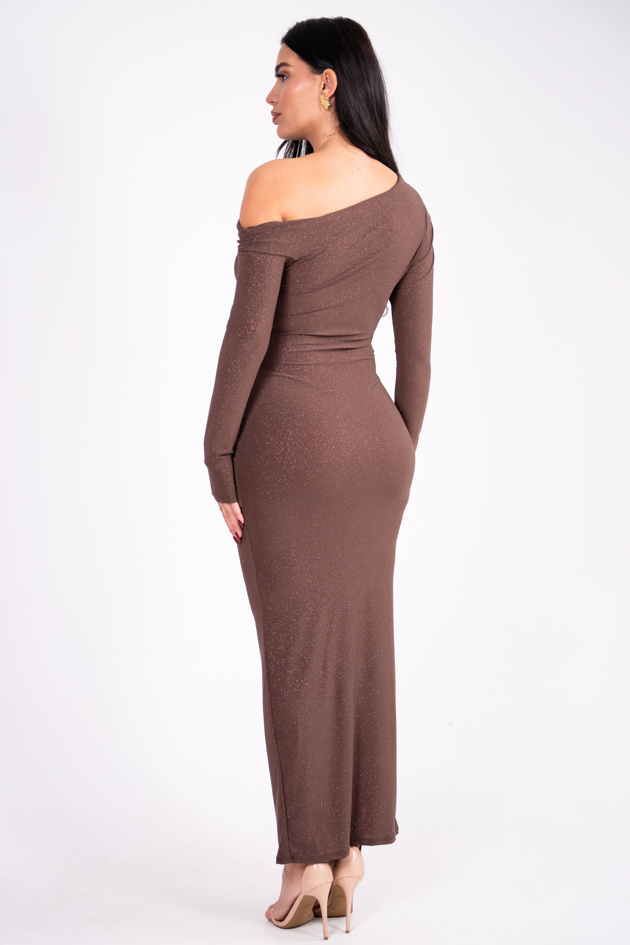 Glamorous brown midi dress featuring a sleek ruched detail and sparkling shimmer texture