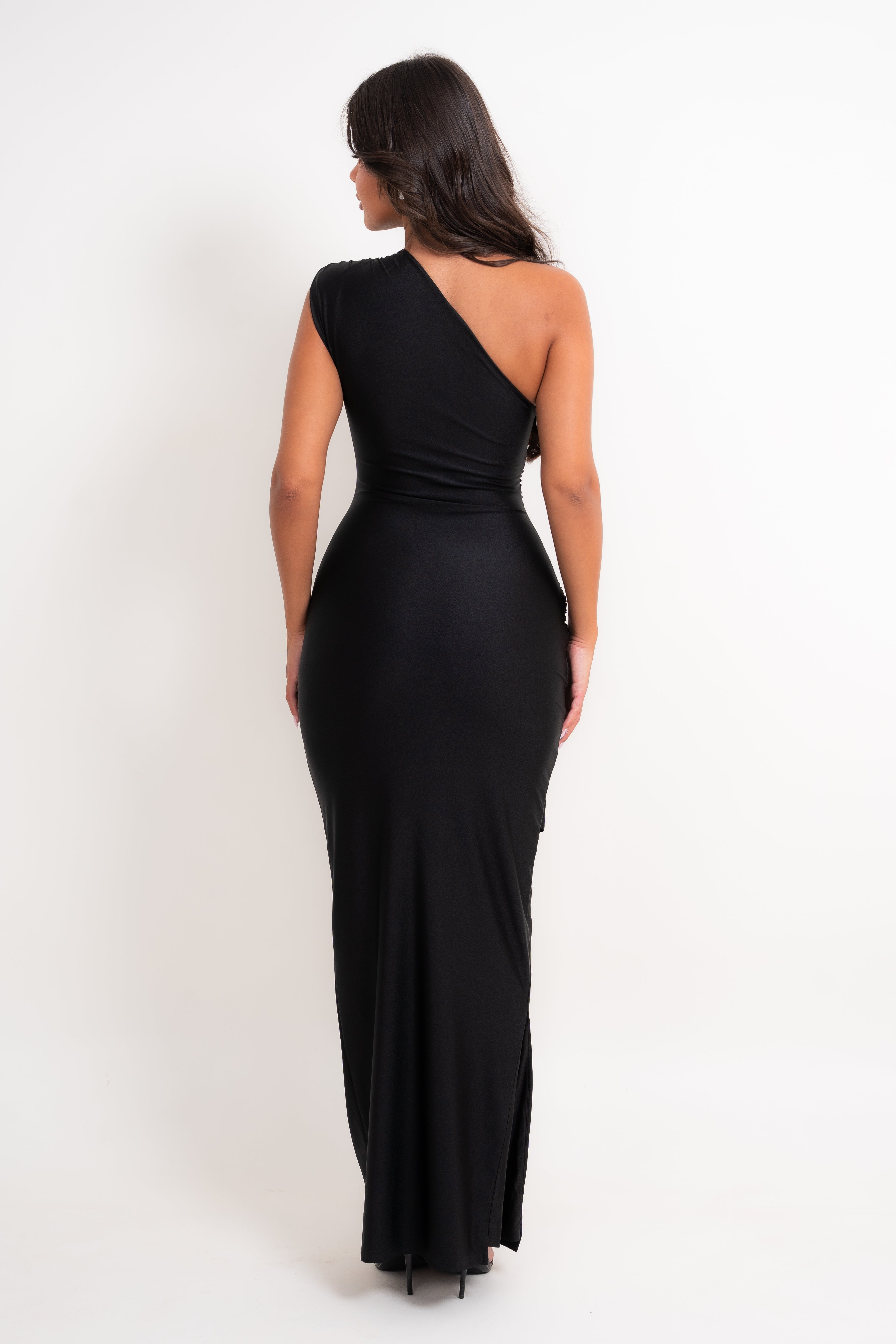 Yolie Black Dress
