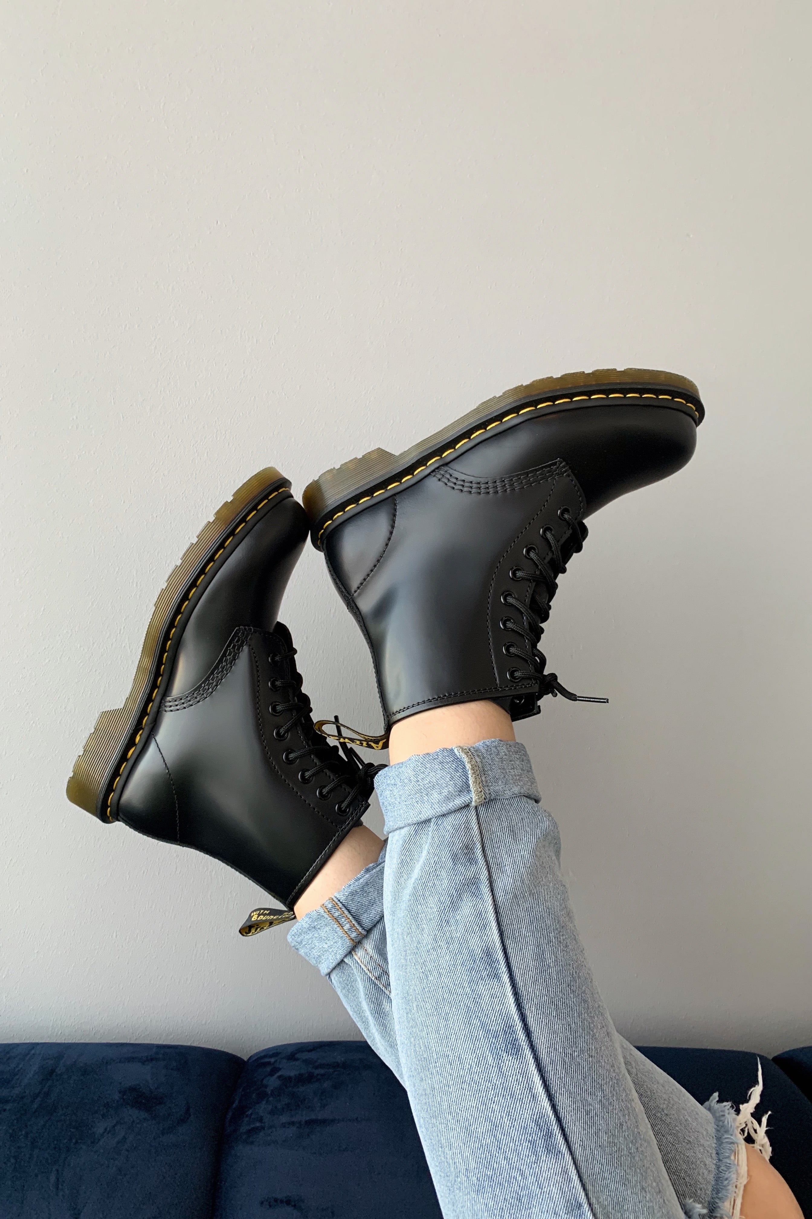 1460 8 Eye Boot Black